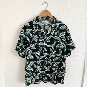 SMOCK Mohawk General Store short sleeve button down camp shirt / size M